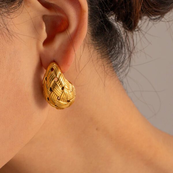 YOUTHWAY-Braided Texture Drop Earrings