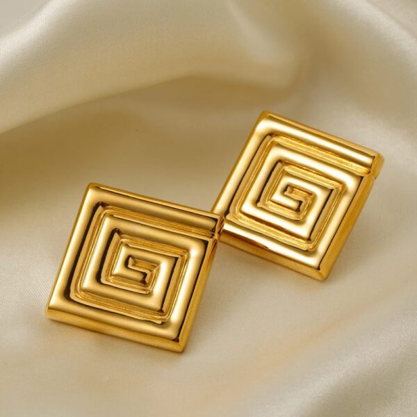 main-image-4 YOUTHWAY-Square Spiral Small Stud Earrings