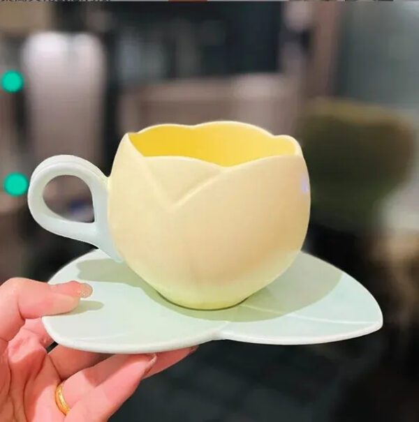 Tulip Tea Cups