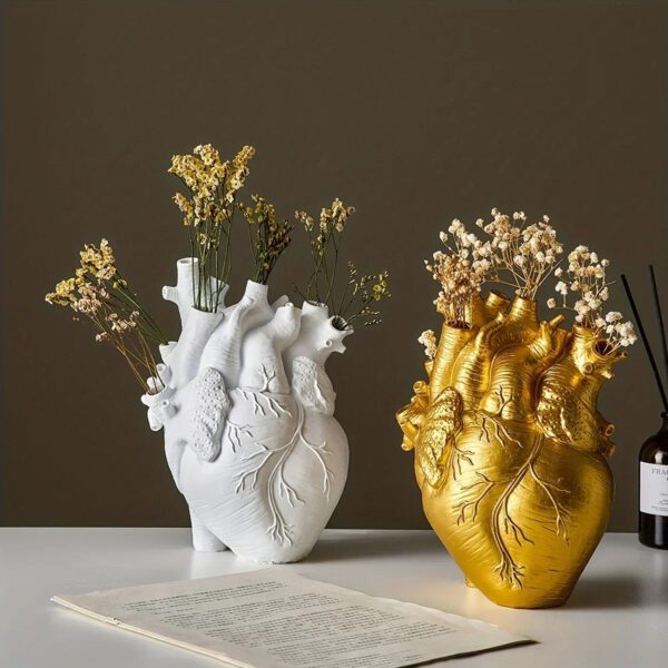6 Human Heart Vase