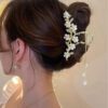 3 Pearl Flower Tassel Hair Clip