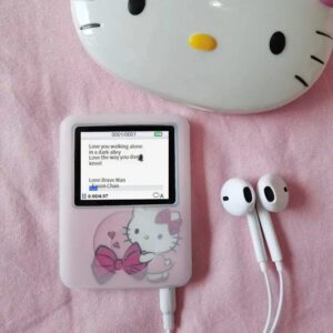 Hello Kitty Pendant