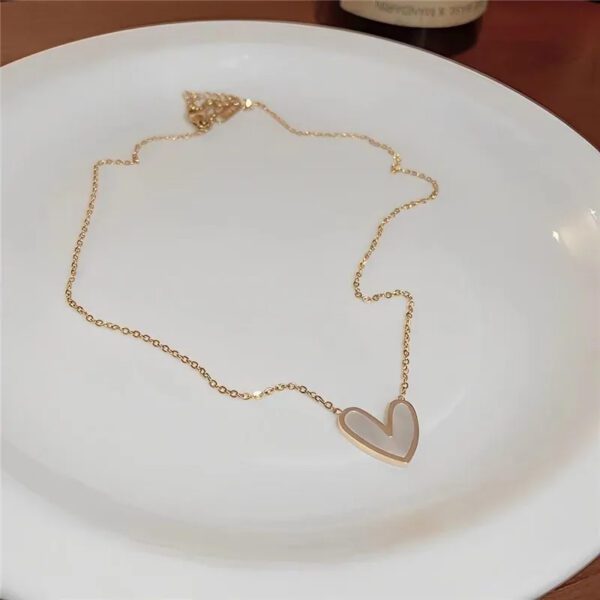 Delicate Heart Pendant