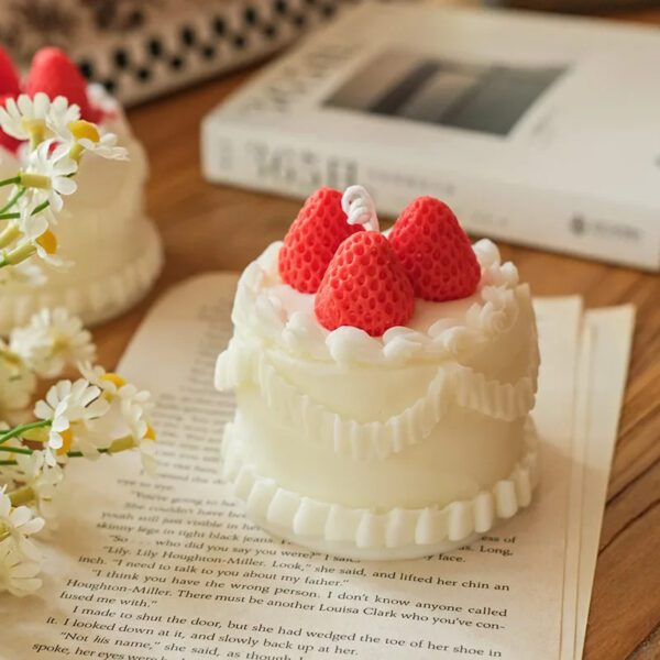 2 Strawberry Cream Cake Scented Candle