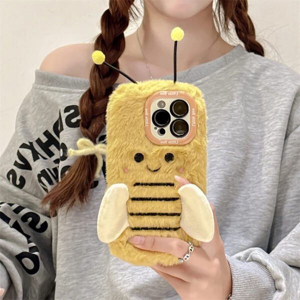 2 Fur Fluffy Bee Case