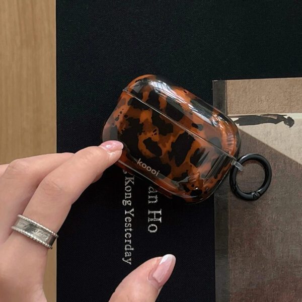 Leopard AirPods Case