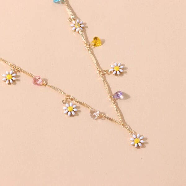 Ditsy Daisy Necklace