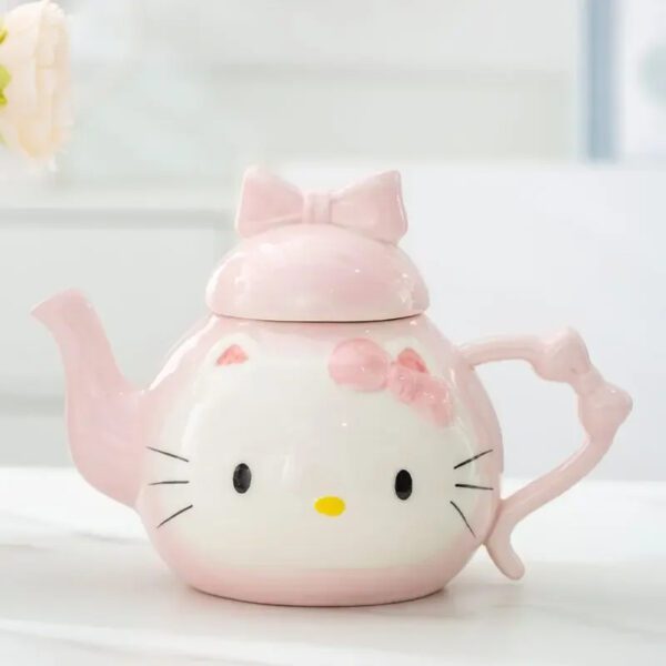 Hello Kitty Ceramic Teapot Set