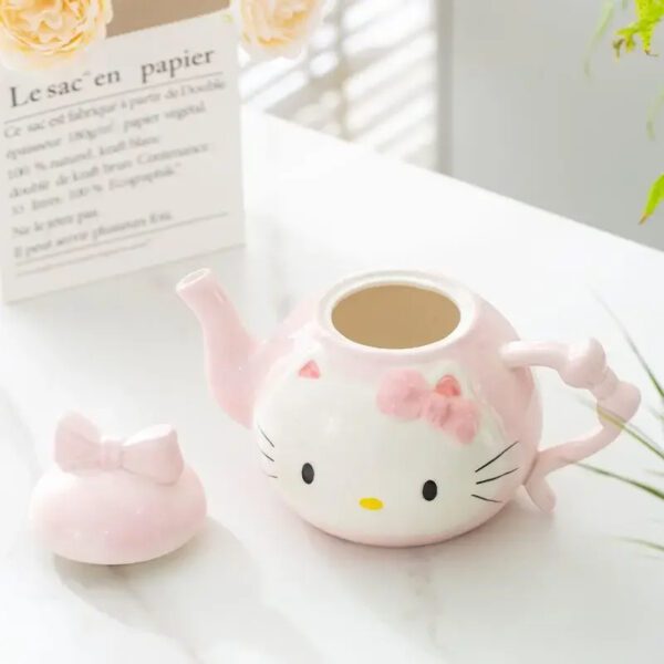 Hello Kitty Ceramic Teapot Set