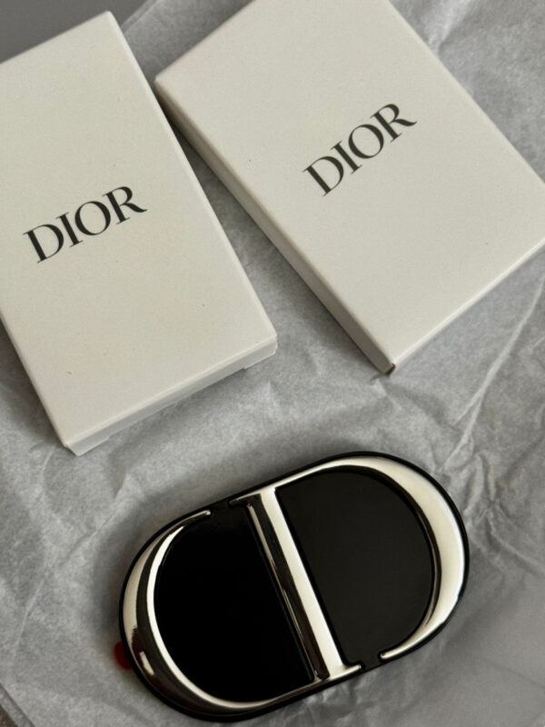 Dior Mirror Holder