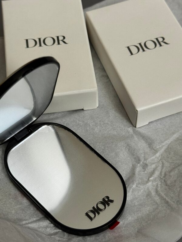 Dior Mirror Holder